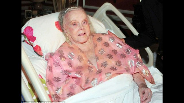 Zsa Zsa Gabor, An Icon Of Camp, Glitz And Glam, Dies At 99