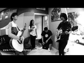 Titanium(cover) - iamNEETA