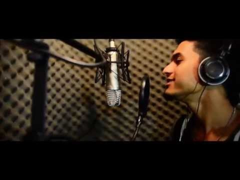 Kaadhaley Kannir Official Teaser