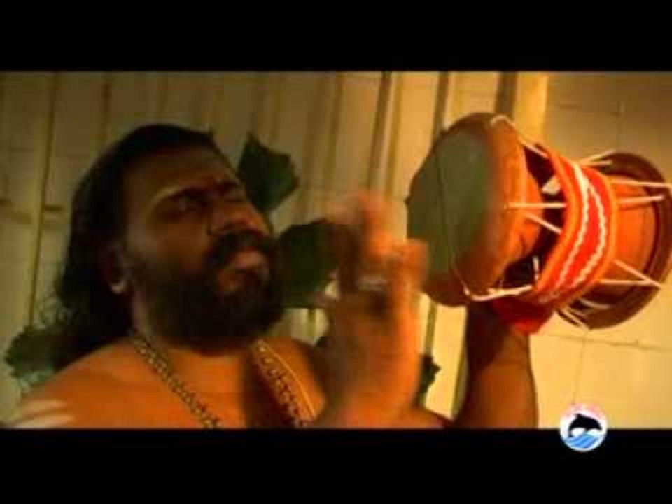 Aayiram Paer - Om Sri Ongara Jadamuneswarar Urumee Melam