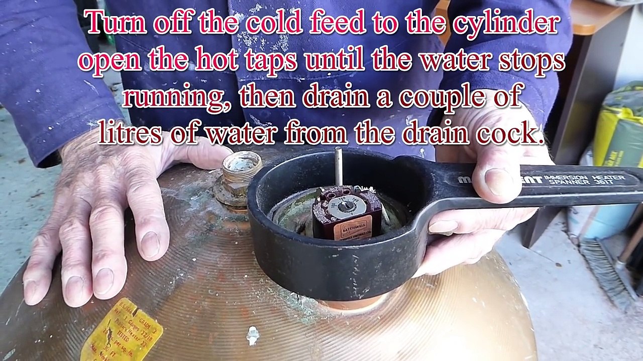 How to repair a leaking immersion heater or renew one