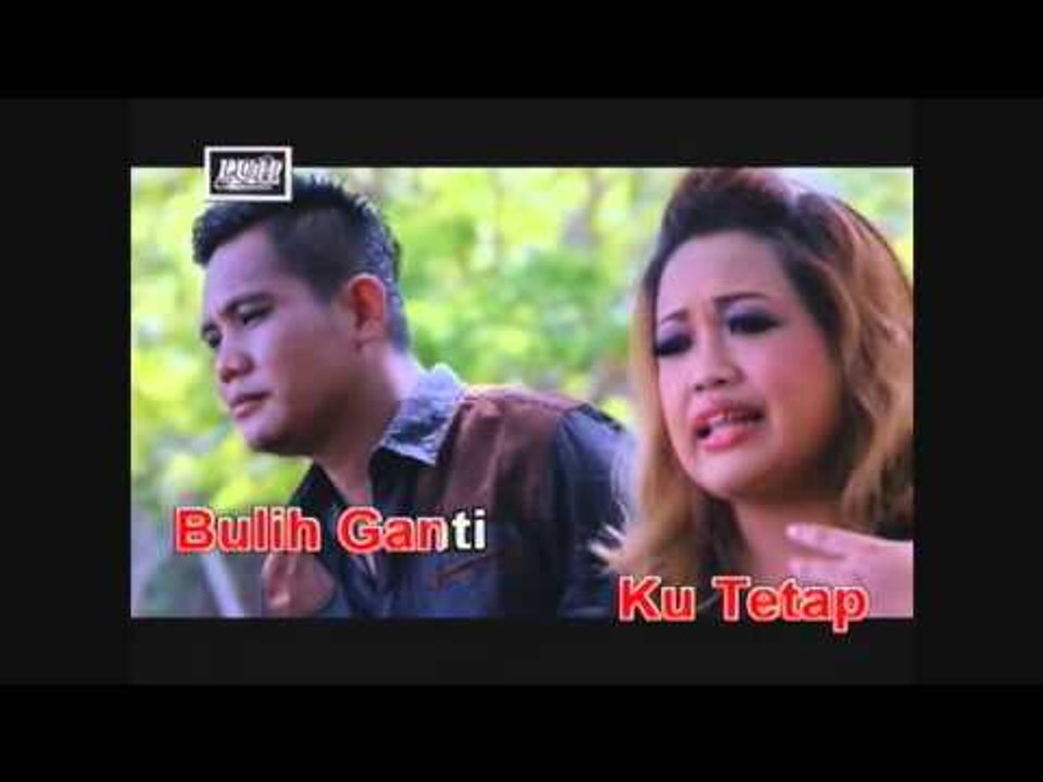 Diserara Antara Pengerindu Enggau Pemenci - Maryline