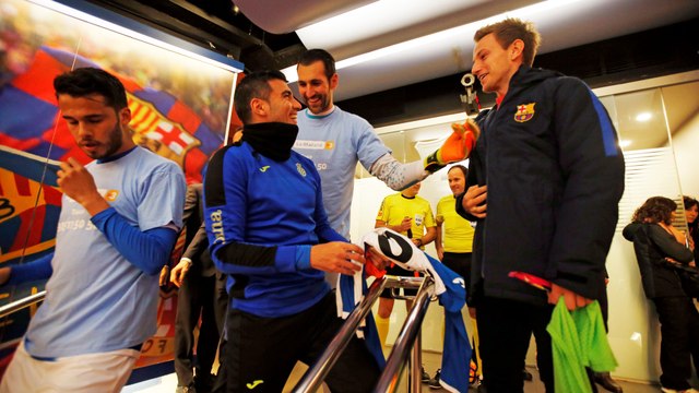 FC Barcelona - RCD Espanyol: The players in the tunnel before the game