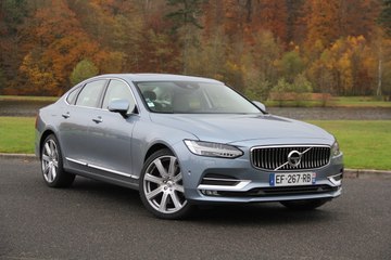 Download Video: Essai Volvo S90 : nordique express