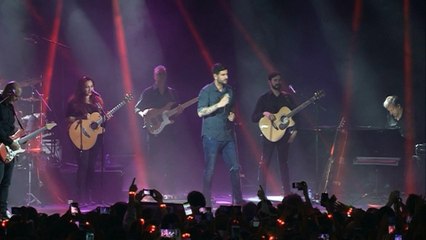 Melendi presenta 'Quítate las gafas' en La Riviera