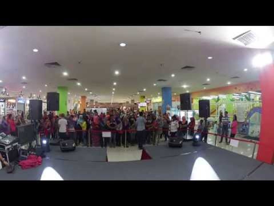 [News] Sekitar Sleeq #TepiSikitPromoTour Di One Segamat