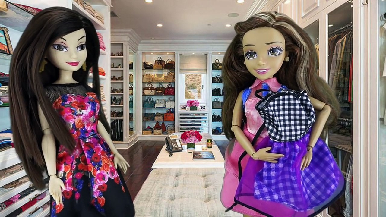 Descendientes Muñecas de Vuelta a La Escuela Auradon Prep - Mundo de Villanos