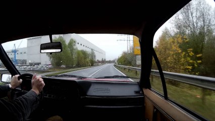 Vorbeifahrt an der Meyer-Werft in Papenburg im Passat 32B