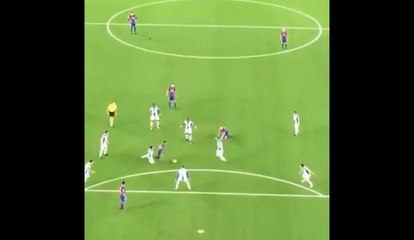 Quand Messi humilie quatre adversaires.