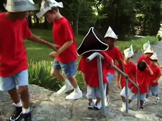 The Grand Old Duke Of York:AHunting We Will Go-Cedarmont Kids