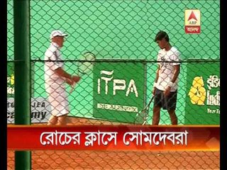 federer's coach trains Indian tennis players