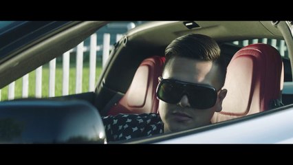 En Estos Dias(Video Oficial) - Regulo Caro