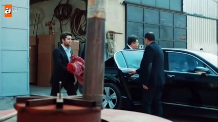 Ünal Hızıra Etek Fırlatıyor(Eşkiya Dünyaya Hükümdar Olmaz)