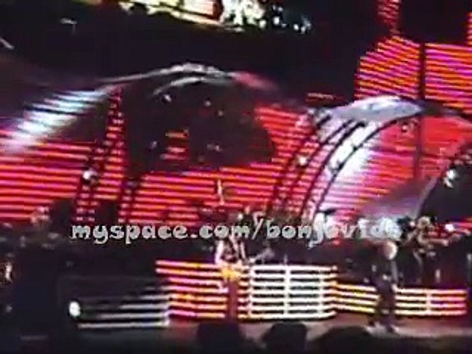 Bon Jovi -  Sleep When I'm Dead   Dancin' in the Streets