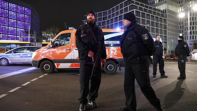 Attacco a Berlino, il sindaco: “La situazione è ora sotto controllo”