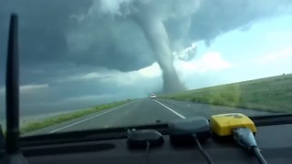 Amazing Massive Tornado - Just Watch!!