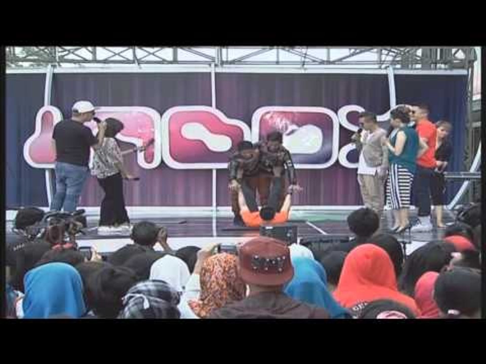 Acroyoga Rizky Ridho