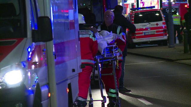 12 muertos en embestida de camión con mercado navideño de Berlín