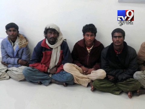 Coast Guard detains 26 Pak nationals from 5 boats off Indian coast near Kutch - Tv9