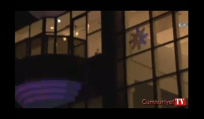 Büyükelçi Karlov’a silahlı saldırı düzenleyen saldırgan böyle görüntülendi