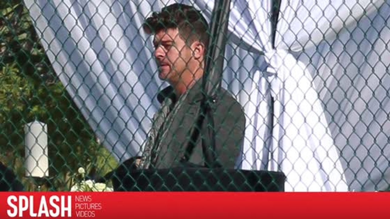 Robin Thicke gedachte Alan auf der Greer Valley Ranch
