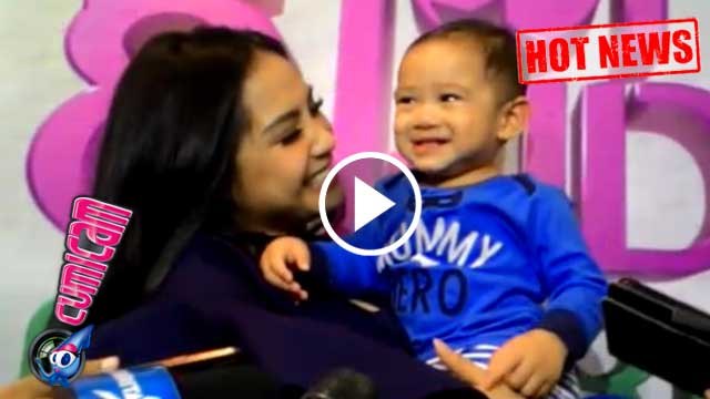 Tahun Baru, Raffi Siap Boyong Rafathar dan Gigi Keliling Eropa Lagi? - Cumicam 20 Desember 2016