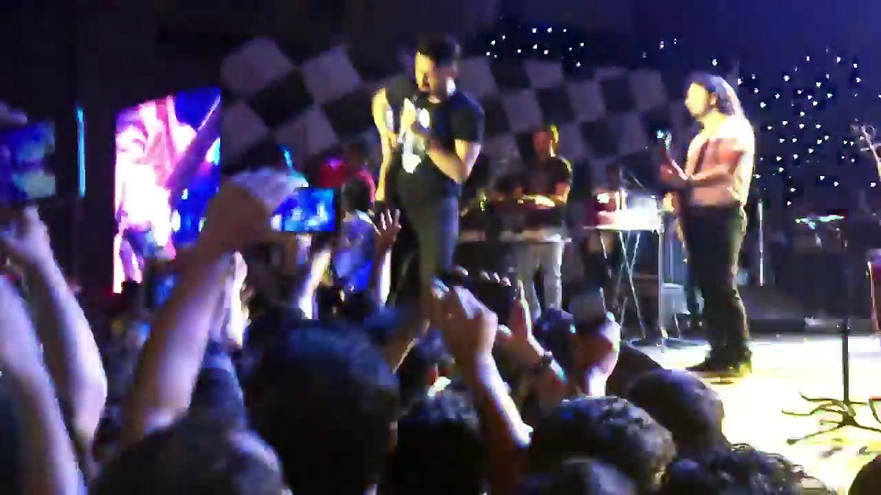 Atif Aslam live performance in  Bangladesh 2016
