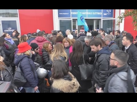 Napoli - Chiusura Almaviva, i lavoratori protestano a Roma (19.12.16)