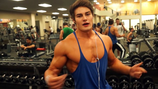 Full IFBB Pro Chest & Triceps Workout w Jeff Seid