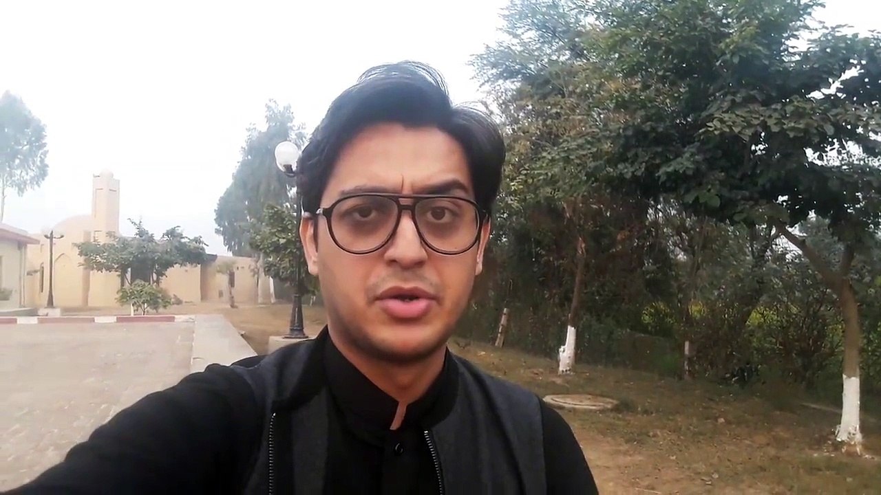 Sahfaat Ali Doing Perody Of Shahid Masood, Kamran Shahid & Aamir Liaquat