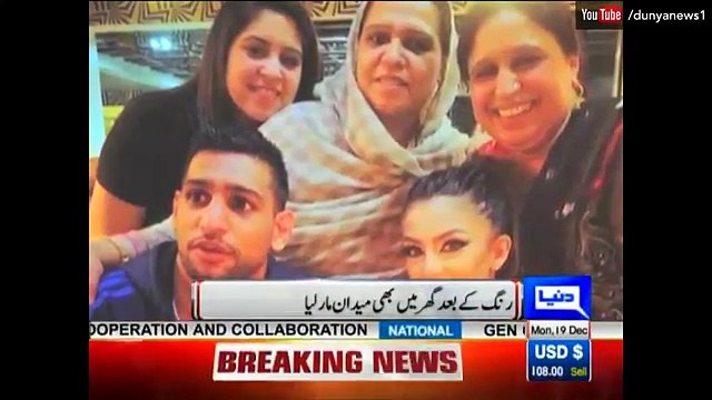 Boxer Aamir Khan Clarifies that His Mother Doesn't Have a Problem with His Wife's Bold Selfies