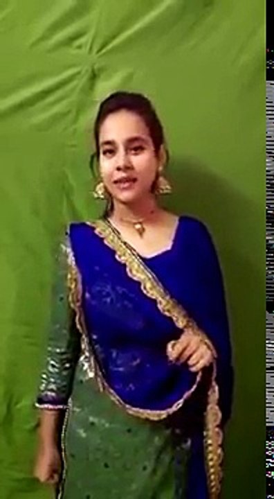 Indian pakistani girls singing sweet  songs with her beautifull and cute voice the kapil sharma show (19)