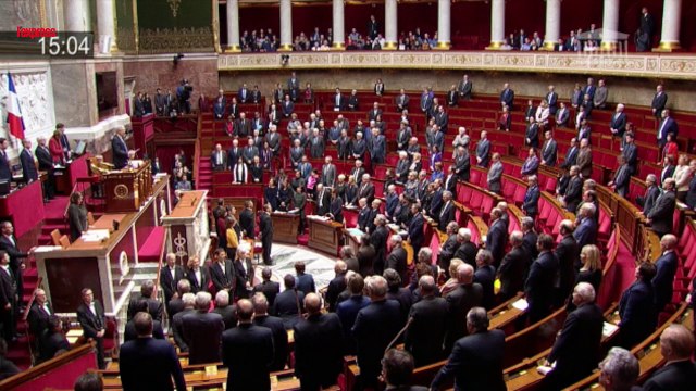 Attentat de Berlin: les députés rendent hommage aux victimes