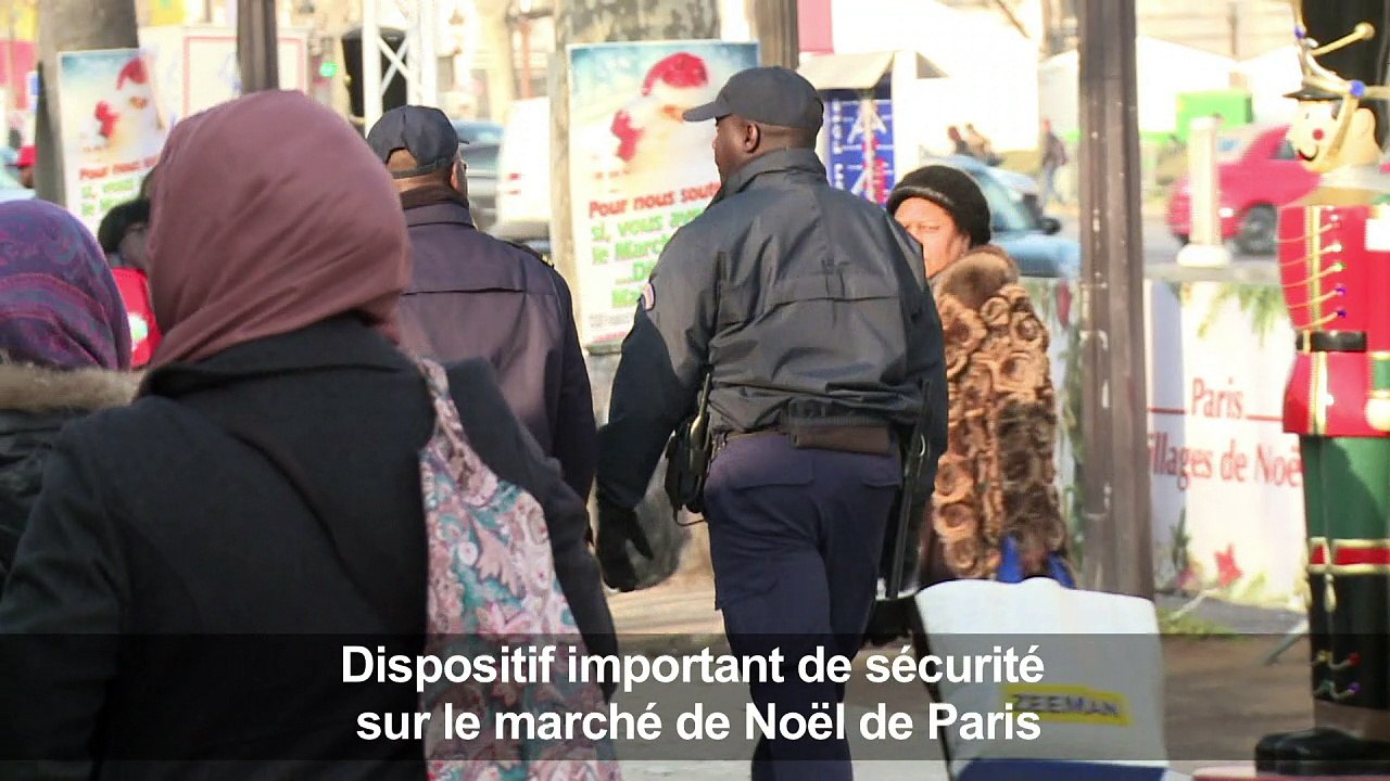 Dispositif important de sécurité sur le marché de Noël à Paris