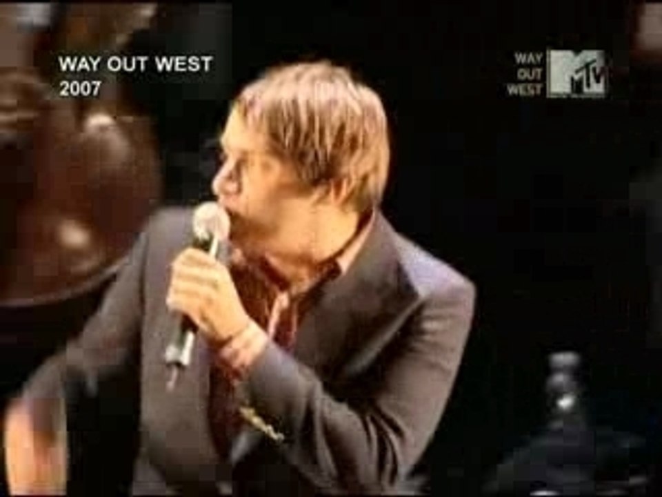 Kanye West+Peter, Bjorn&John - Young Folks