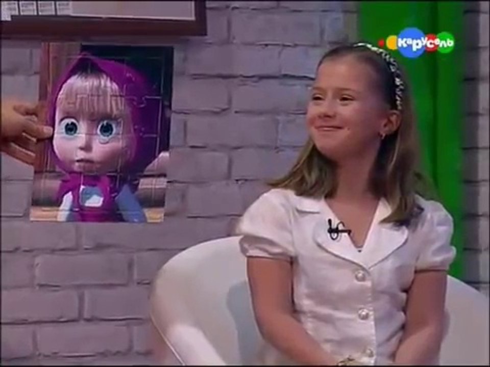 Алина Кукушкина - девочка, озвучивающая МАШУ из мультфильма "МАША И ...