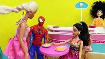 BARBIES EVIL TWIN Disney Frozen Elsa Spiderman and Hans Parody DisneyCarToys