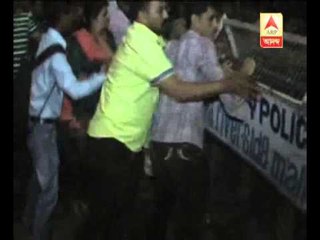 DYFI-SFI gheraoed Golabari police station to protest Arup Bhandaris death