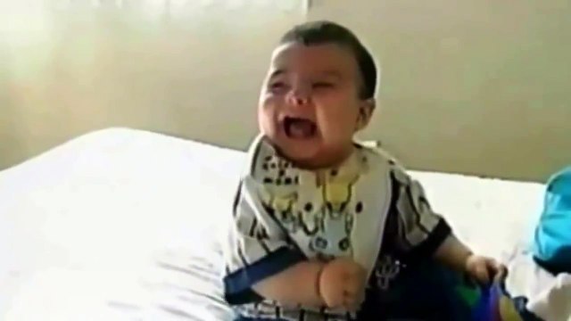 Заразительный детский смех)))) до слез