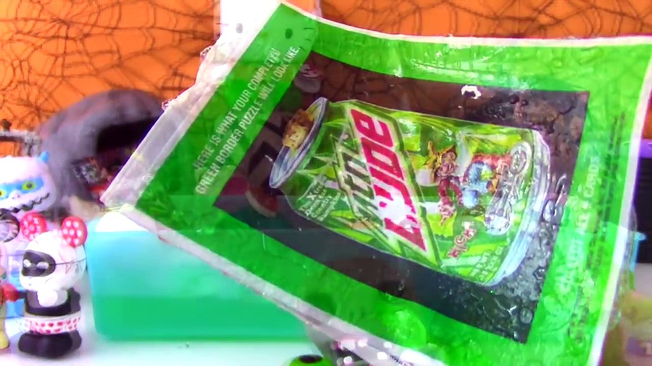 Wacky EYEBALL OOZE Wednesday! Plants vs Zombie Ooze Slime! Shopkins! Eye Popping Pig!