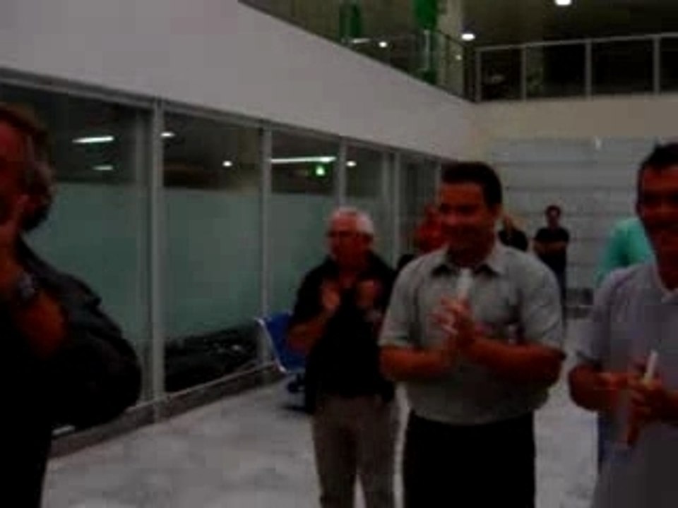 MOV03876