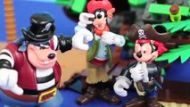 Lego SpongeBob SquarePants Helps Pirate Mickey Mouse and Pirate Goofy The Flying Dutchman