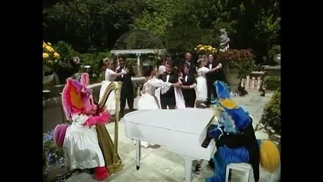 Kidsongs | Dont You Just Love to Waltz | Top Songs for Kids | Best Kids Dance Songs