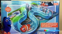 Disney Pixar Finding Dory Water Toys Marine Life Institute Playset Swimming Nemo Dory and Bailey