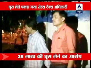 Sales tax official caught in Ahmedabad taking Rs 25-lakh bribe