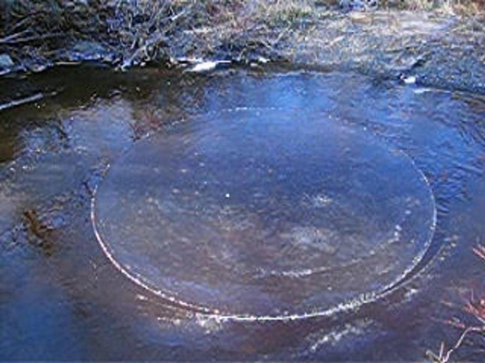 2007-11-26 MVI_5747 Glace ronde