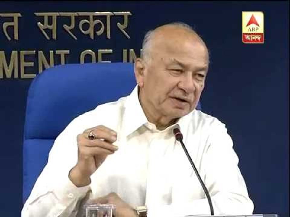 Union Home Minister Sushil kumar Shinde assures Bengal Govt over forces for panchayat poll