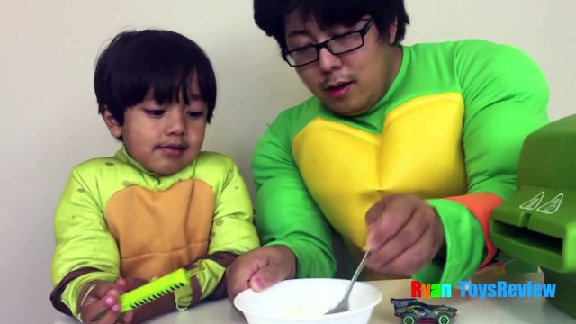 Teenage Mutant Ninja Turtles Pizza Oven Toys part 2