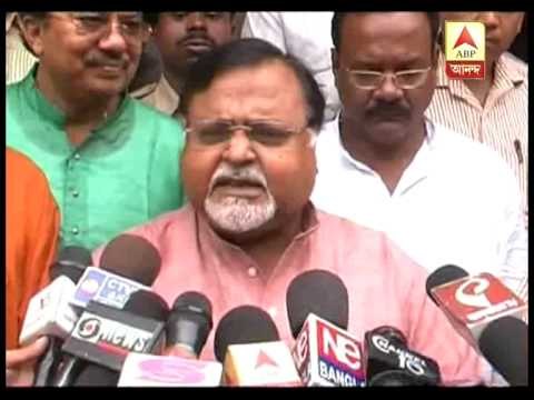 Partha Chatterjee launch security sms service against Eve-Teasing and Taxi Refusal in Howrah