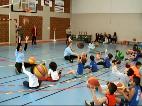 Ecole de basket 2016 fête de noël STRASBOURG LIBELLULES BC